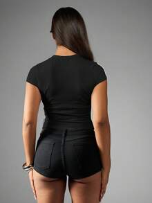 Missguided x Playboy 棉质赛车俱乐部风格婴儿 T 恤图案短款上衣侧条纹细节休闲短袖时尚圆领 Y2K 风格赛车旗标志夏秋节日上衣赛车 - 黑色 - 查看 2