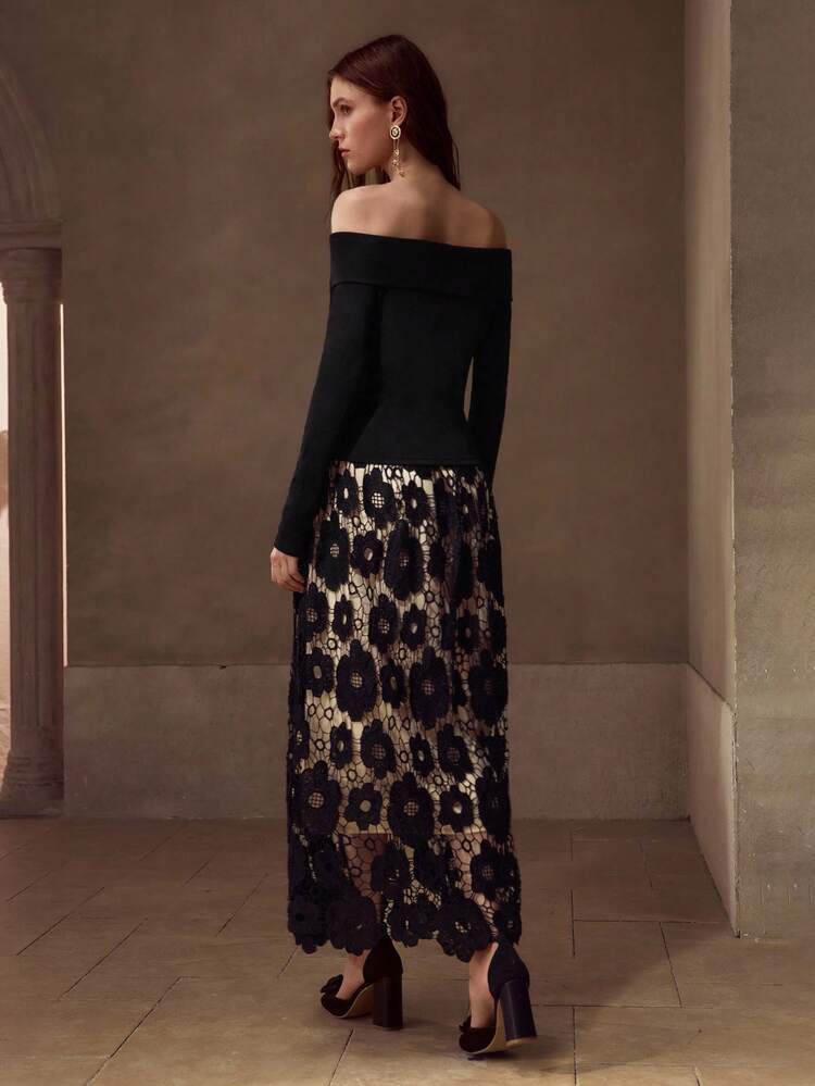 OFF THE SHOULDER SLIM FIT TOP & EMBROIDERY SKIRT OUTFIT