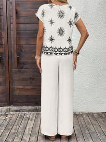 EMERY ROSE 女士花卉和几何印花圆领短袖上衣和裤子休闲两件套 - 彩色 - 查看 2