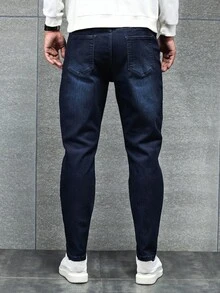 Manfinity Homme 大码男士经典深蓝色修身复古休闲百搭牛仔裤 - 藍色 - 查看 2