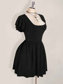 SHEIN PETITE CURVE Plus Size Black A-Line Mini Dress With Flounce Sleeves And Ruffle Hem For Fall Black Dress Fall,Wedding Guest Dress Women Black Dress Summer Black Western Dress Gothic Summer Clothes Witchy Dress Cute Black Dress - Black - View 5