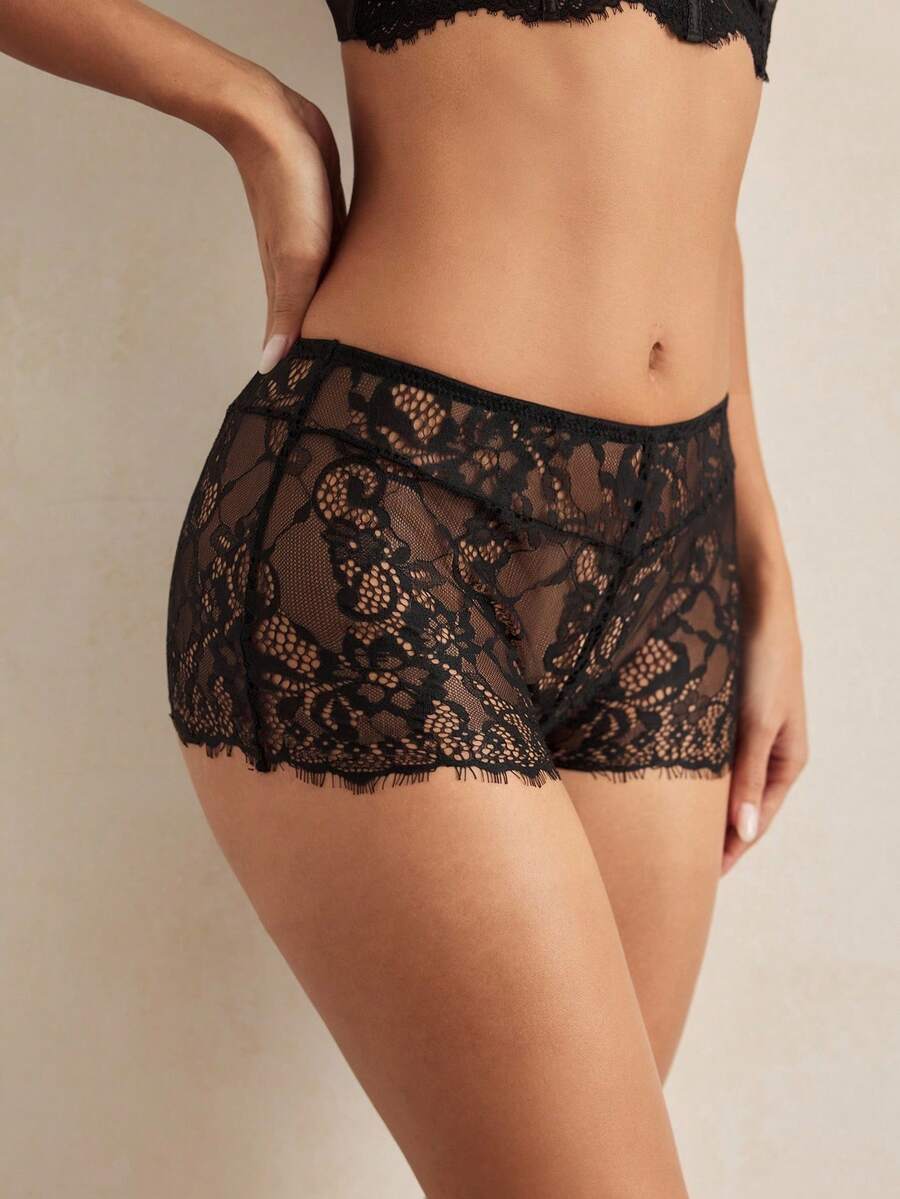 Charlaine 黑色花卉蕾丝睫毛蕾丝性感透视舒适女士三角裤，适合办公室、日常穿着、浪漫、休闲场合。 - 黑與白 - 查看 1