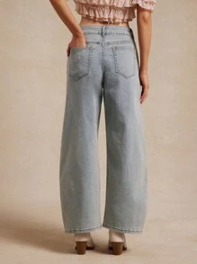 WESTFADE Mid Rise Cotton Blend Denim Loose Fit Barrel Leg Jeans Western Boho Cowgirl Summer Beach Vacation - Light Wash - View 2