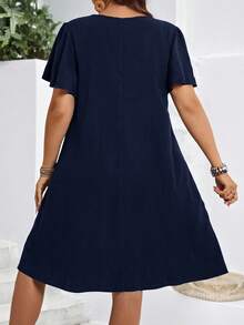 EMERY ROSE 加大码夏季度假简约纯色V领荷叶边袖连衣裙，女士夏装