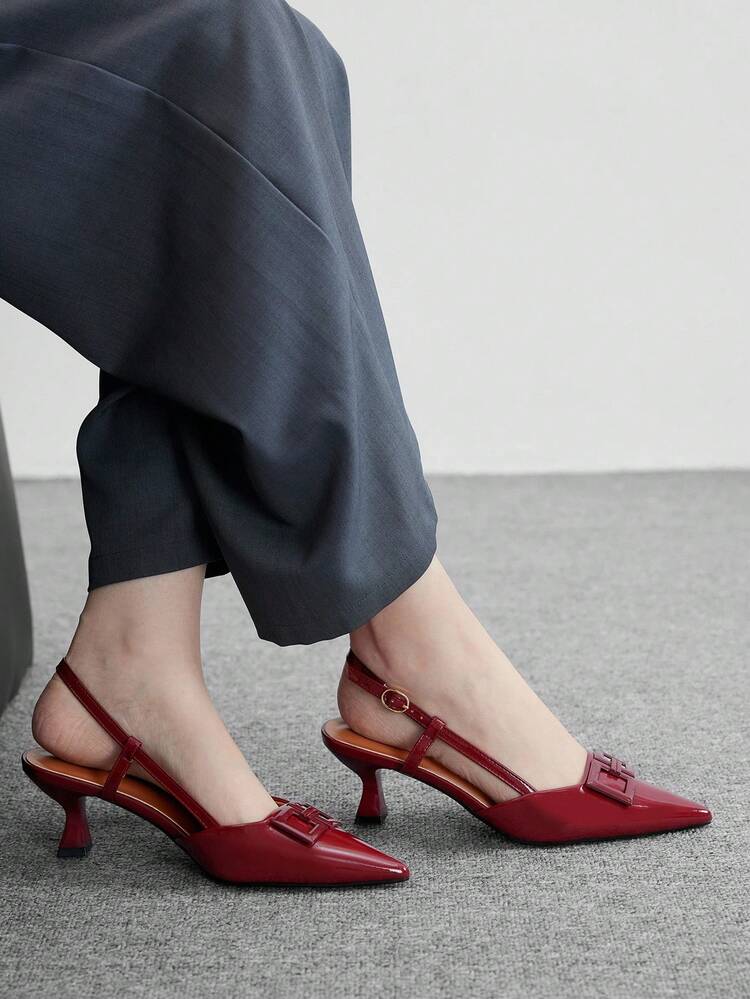 CUCCOO BIZCHIC Tacones de aguja de punta fina para mujer, tacón medio cómodo y elegante para ir al trabajo, zapatos de tacón alto de color burdeos/granate de cuero patentado que combinan con todo