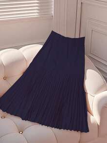 GlowEve 女士优雅褶饰不对称下摆浪漫半身裙 - 藏蓝色 - 查看 2