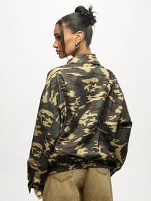 SUMWON WOMEN Oversized Camouflage Bomber Jacket Military Print Casual Fall Winter Zip Up Streetwear Outerwear With Elastic Hem And Cuffs