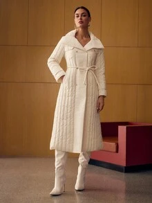 MOTF PREMIUM 系腰带双排扣冬季大衣 - 米色 - 查看 2