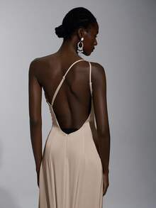 SHEIN Belle 优雅、浪漫、性感、简约、浅黄色、缎面、有弹性、露背、荷叶边、紧身、高开衩、时尚、网红风格、适合节日、度假、生日派对、婚礼、伴娘礼服 - 卡其色 - 查看 3