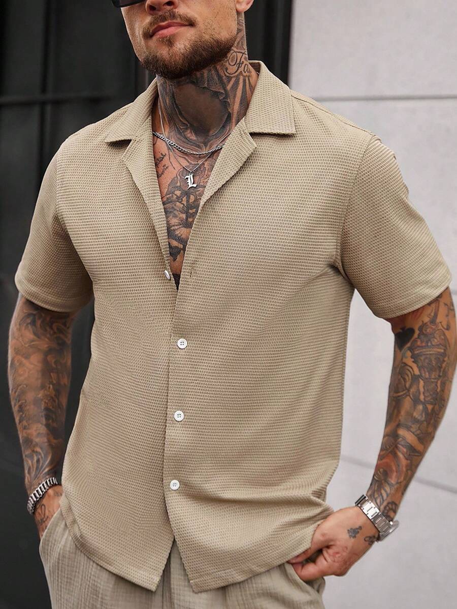 Manfinity Homme 男士夏季纯色翻领短袖单排扣休闲衬衫 - 卡其色 - 查看 1