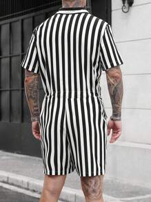 Manfinity Homme Men's Striped Print Patch Pocket Front Button Elegant Short Sleeve Jumpsuit, Men's Simple Solid Color Double-Breasted Sleeveless Jumpsuit, Summer - Black and White - View 2