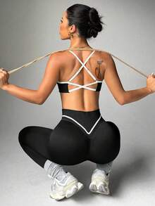 Slayform 撞色边露背吊带背心和无缝高弹力紧身裤女士运动套装健身套装露背运动胸罩健身套装 - 黑色 - 查看 1