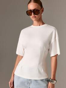 AiiRZ 无缝合身紧身胸衣风格 T 恤，公主线缝线，现代简约设计，现代廓形，优雅精致，基本款必备上衣，四季百搭衣橱必备单品 - 白色 - 查看 4