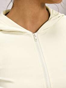 Easelle Apricot Knitted Slim Fit Women's Long-Sleeved Sun Protection Jacket Long Sleeves For Early Autumn Outdoor Wear Elastic - Apricot - View 5