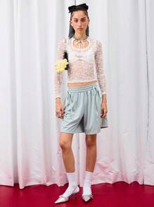 COUREZ Quần short thể thao cạp thấp có chi tiết nơ / Quần short cạp thấp phong cách Y2K, quần áo tập gym dễ thương cho nữ mùa thu, trang phục mùa thu - Màu xanh nhạt - Xem 2