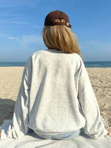 SHEIN 少女休闲简约经典“纽约”图案印花宽松厚圆领长袖连帽运动衫，适合秋冬季