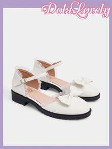 Dola Lovely Ballerine da donna con punta tonda, tacco basso, stile Lolita, con decorazione a fiocco e design traforato, adatte per Ognissanti e Natale - Bianco - Visualizzare 3