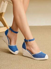 Styleloop Women's Wedge & Platform Woven Slip-On Shoes, Bohemian Style, Thick Sole, Suitable For Halloween, Christmas, Party - Royal Blue - View 1