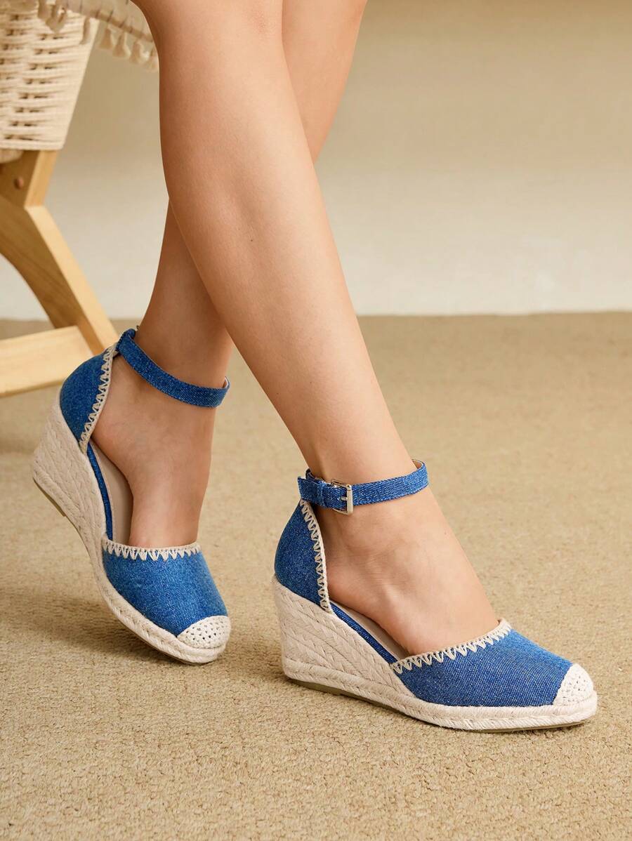 Styleloop Women's Wedge & Platform Woven Slip-On Shoes, Bohemian Style, Thick Sole, Suitable For Halloween, Christmas, Party - Royal Blue - View 1