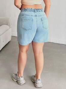 SHEIN Cottnline شورت جينز صيفي بمقاس كبير مع خصر كيس ورقي وجيوب مائلة - أزرق فاتح - مشاهدة 2