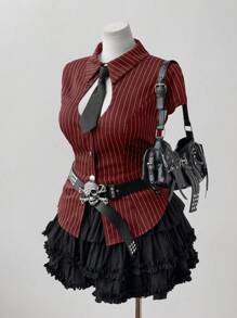 Sunspun Blus Kasual Wanita Ukuran Besar dengan Hiasan Kancing Logam Bergaya Vintage - Merah - View 3
