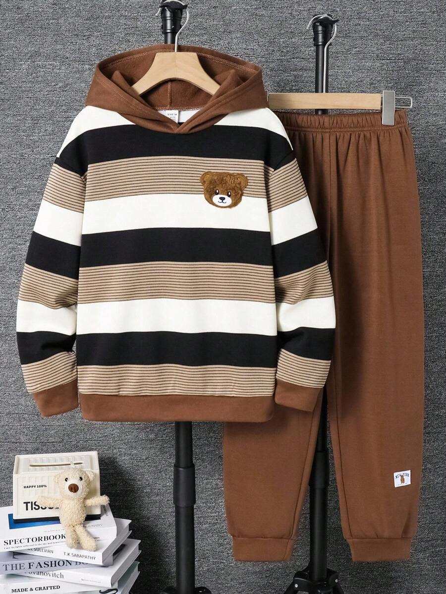 SHEIN 青少年男孩休闲宽松舒适百搭可爱毛绒熊图案条纹连帽衫和裤子套装，适合秋冬季 - 棕色 - 查看 1