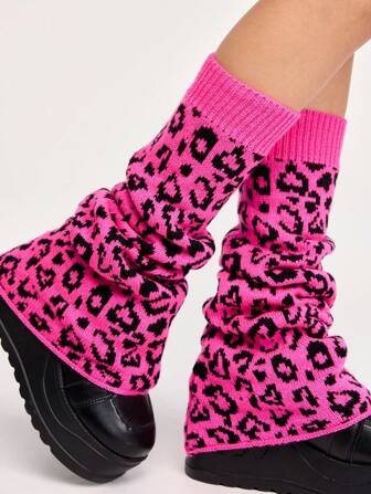 Grunge Punk 1 par de calentadores de piernas de pata ancha con fondo blanco y estampado de corazones y leopardo, estilo lindo y kawaii