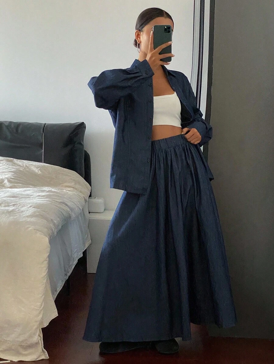 DAZY 女士翻领牛仔衬衫，长袖，宽松版型，后系带腰部设计，宽松长款牛仔裙，休闲牛仔套装 - 中等水洗藍 - 查看 1