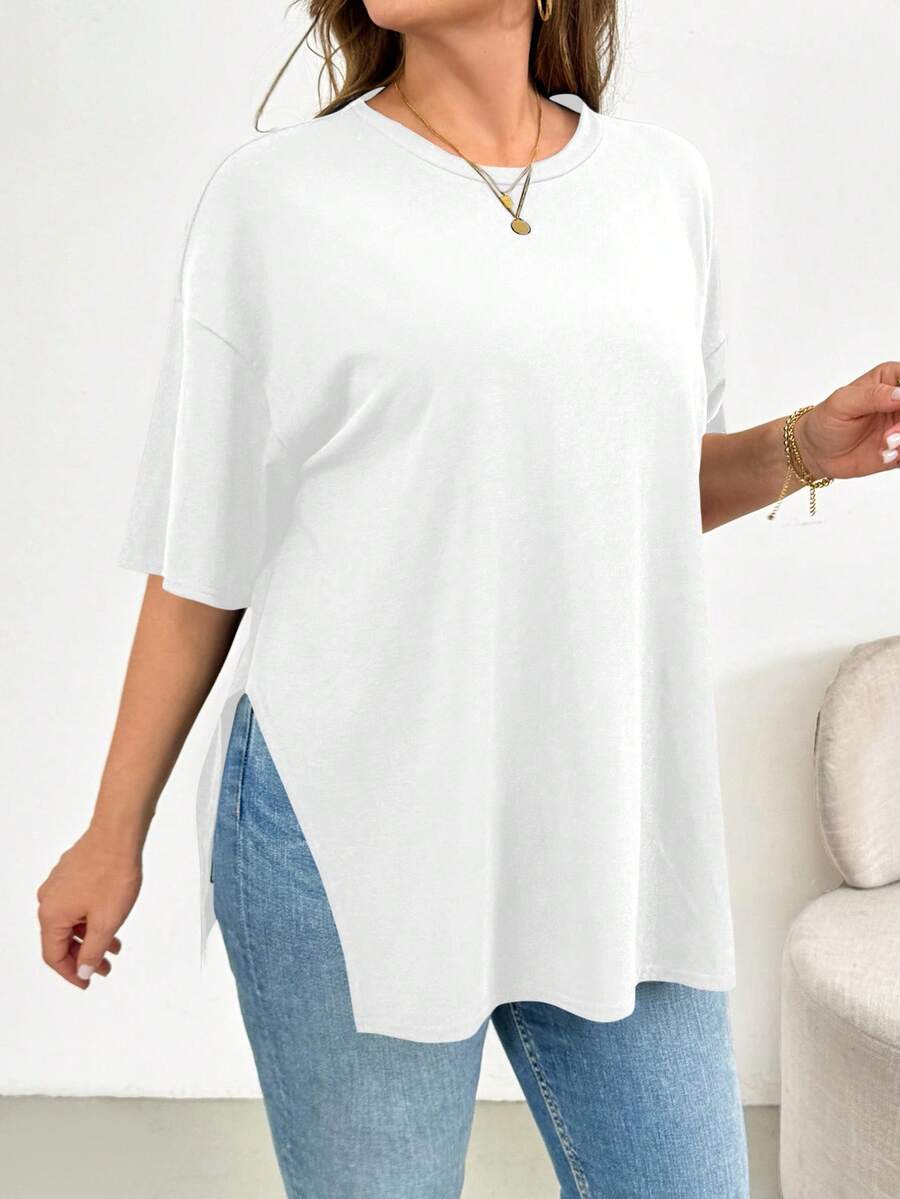 SHEIN Essnce Camiseta básica de manga corta con abertura en el bajo, estilo sencillo, para salir, aeropuerto, verano europeo, para mujeres de talla grande, de primavera y verano, moda casual, suelta y cómoda - Blanco - Ver 1