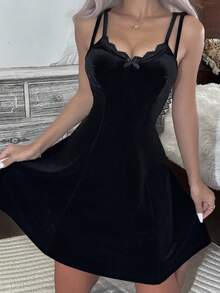 INAWLY 哥特式黑色性感细肩带连衣裙，女式洛丽塔街头天鹅绒绷带翼裙，优雅 A 字型派对礼服 - 黑色 - 查看 4