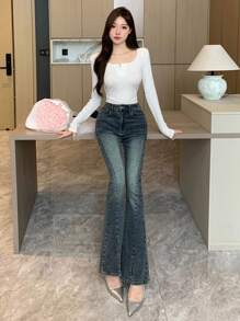 Dazy Tall Jeans de talle alto y acampanados informales con abertura para mujer alta, sexy y con estilo - Azul lavado medio - Ver 2