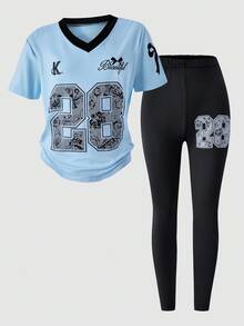 SHEIN Explorewe 2 件套青少年女孩休闲舒适数字印花 V 领短袖 T 恤和合身印花裤，适合休闲和居家 - 彩色 - 查看 4