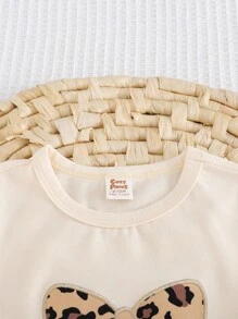 Cozy Pixies 2 件套女婴心形图案针织柔软圆领短袖上衣和豹纹松紧腰短裤套装 - 彩色 - 查看 3