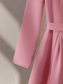 Franclia 女装春秋法式优雅高端V领百褶腰带修身长袖连衣裙 - 藕粉色 - 查看 4