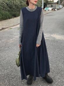 FRIFUL Women's Navy Blue Solid Color Round Neck Sleeveless Side Slit Large Pocket Decorated Maxi Denim Dress, Autumn - Blue - View 3