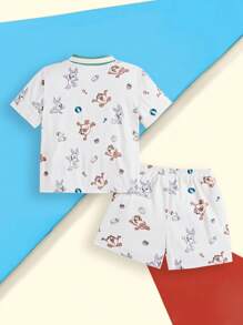 LOONEY TUNES X SHEIN 2 件套小男孩可爱卡通动物全身印花短袖 Polo 衫和松紧腰宽松短裤休闲装，夏季