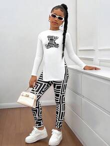 Bộ trang phục 2 món áo len dài tay in hình gấu cho bé gái tuổi mới lớn và quần legging họa tiết hình học - Đen và trắng - Xem 4