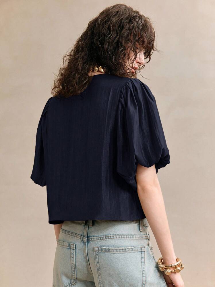 Arave 女式夏季编织闪亮金线泡泡灯笼袖圆领纹理设计衬衫，短袖上衣 - 藏蓝色 - 查看 3