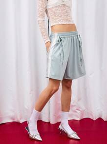 COUREZ Quần short thể thao cạp thấp có chi tiết nơ / Quần short cạp thấp phong cách Y2K, quần áo tập gym dễ thương cho nữ mùa thu, trang phục mùa thu - Màu xanh nhạt - Xem 5