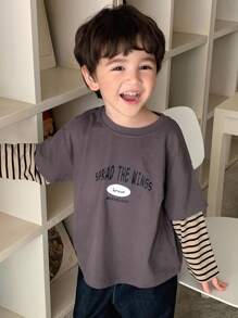 Hapijoa 幼儿男童宽松休闲条纹拼接袖二合一字母印花T恤，秋季款 - 灰色 - 查看 11