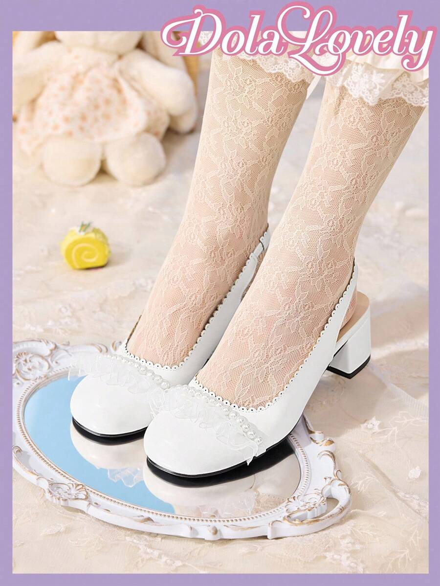 Women's Round Toe Cute Comfortable Chunky Heel Mary Jane Flats - White - View 1