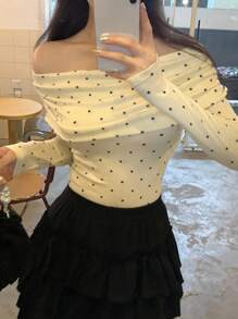 DAZY 女士露肩波点韩版优雅长袖T恤，春秋季 - 杏色 - 查看 1