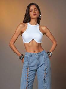 Denimoi Women Solid Color Crop Top Sleeveless Sexy Shirt - White - View 3