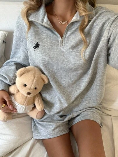 SHEIN 青少年女孩翻领拉链半开套头衫长袖超大圆领运动衫和运动短裤两件套套装，带有小刺绣设计，美式风格，返校季，休闲运动卫衣，适合春秋冬，运动服