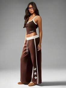 MISSGUIDED Wide Leg Star Print Jogger Pants Elastic Waist Drawstring Casual Bottoms High Rise Streetwear Side Stripe Varsity Design Fall Winter Loungewear Retro Style