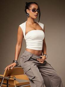 Hauture 方领褶边无袖日常上衣 - 白色 - 查看 4