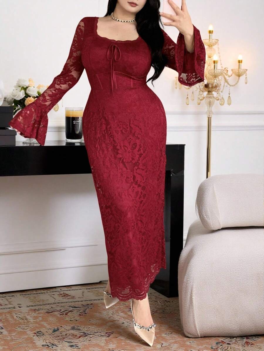 Modelyn 大码优雅纯色蕾丝喇叭袖连衣裙 - 酒紅色 - 查看 1