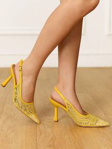 CUCCOO HITCHD 女士刺绣蕾丝尖头细高跟优雅浪漫白色新娘婚鞋 - 黃色 - 查看 5