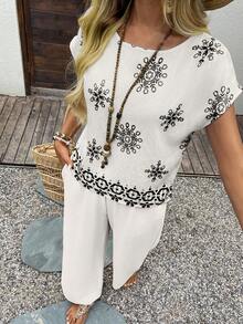 EMERY ROSE 女士花卉和几何印花圆领短袖上衣和裤子休闲两件套 - 彩色 - 查看 4