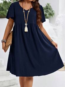 EMERY ROSE 加大码夏季度假简约纯色V领荷叶边袖连衣裙，女士夏装